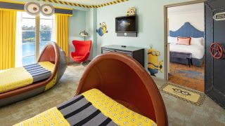 Kids suite, Minions-themed at Universal Orlando hotel.