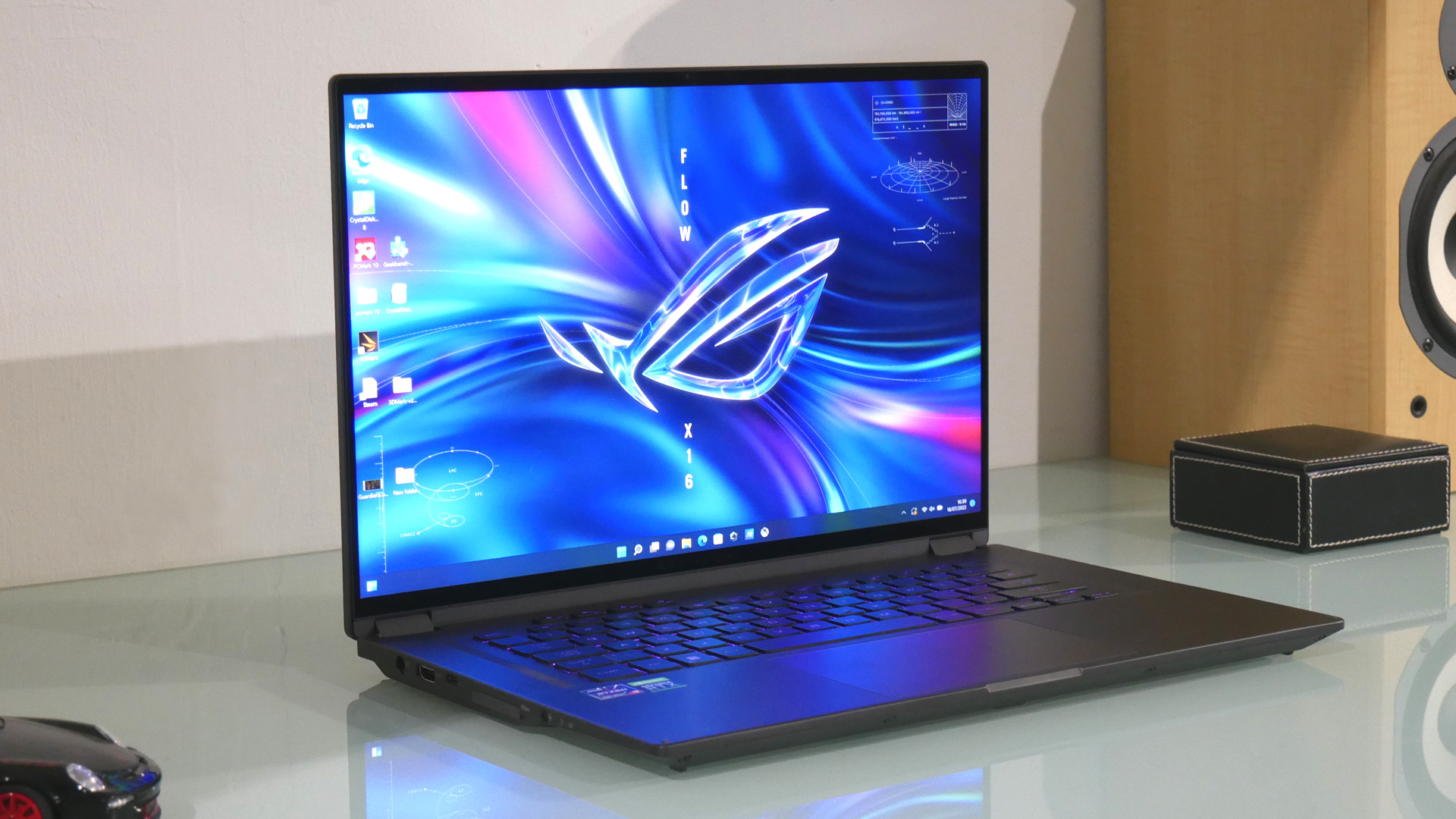 Asus ROG Flow X16 review Paper Writer