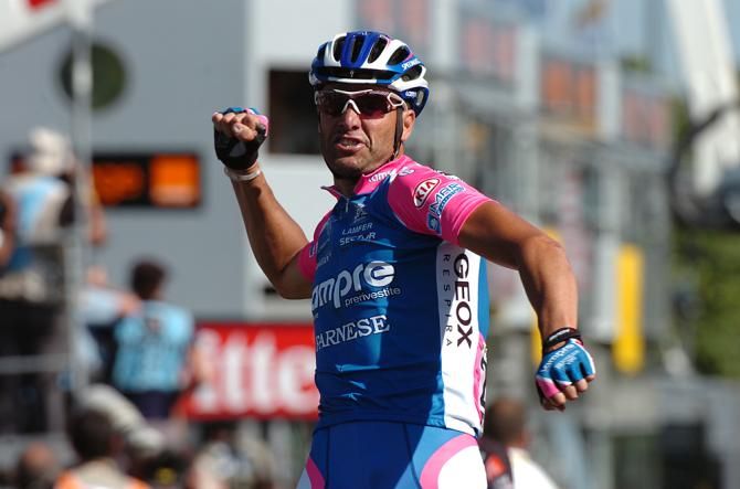 Alessandro Petacchi got back to winning Tour stages in 2010 with this one on stage 1.