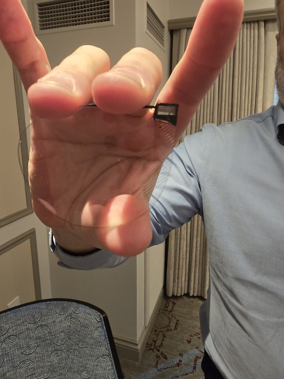 lense of the lumus glasses