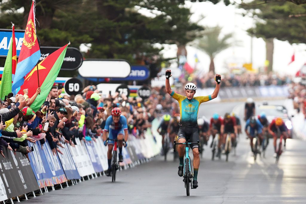 Yevgeniy Fedorov of Kazahkstan won the under-23 road race title