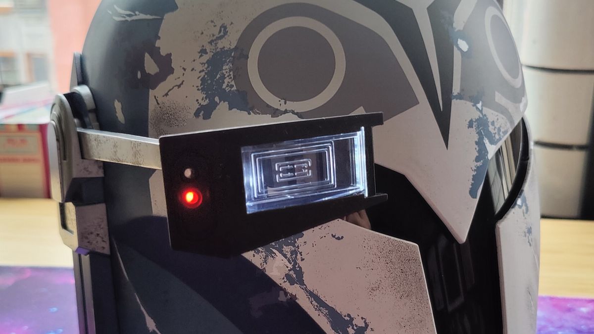 Bo-Katan Helmet - Heads-up Display close up from the front.