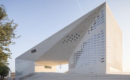 BIG and Freaks' waterfront cultural hub MECA opens in Bordeaux