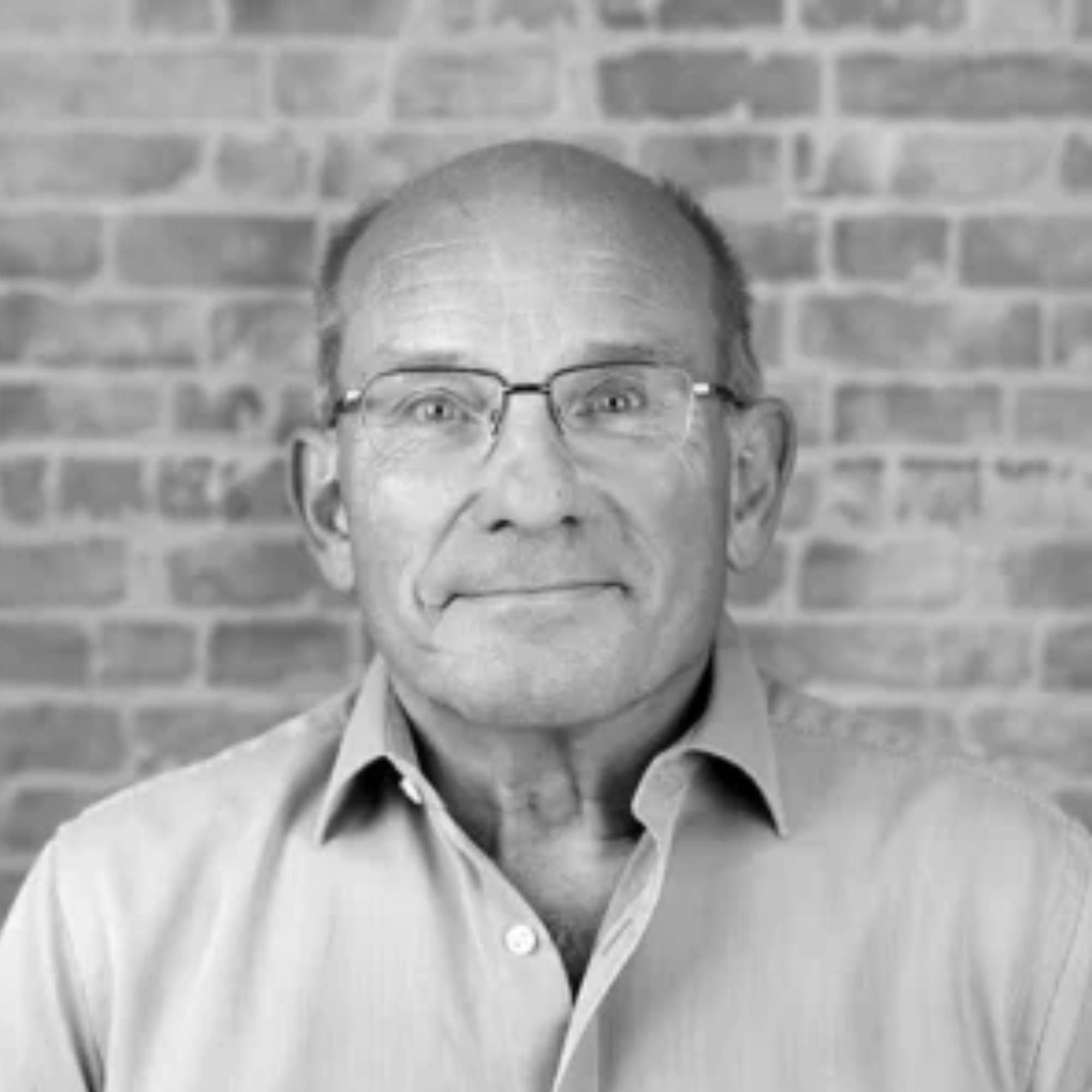 headshot of Martyn Fowler