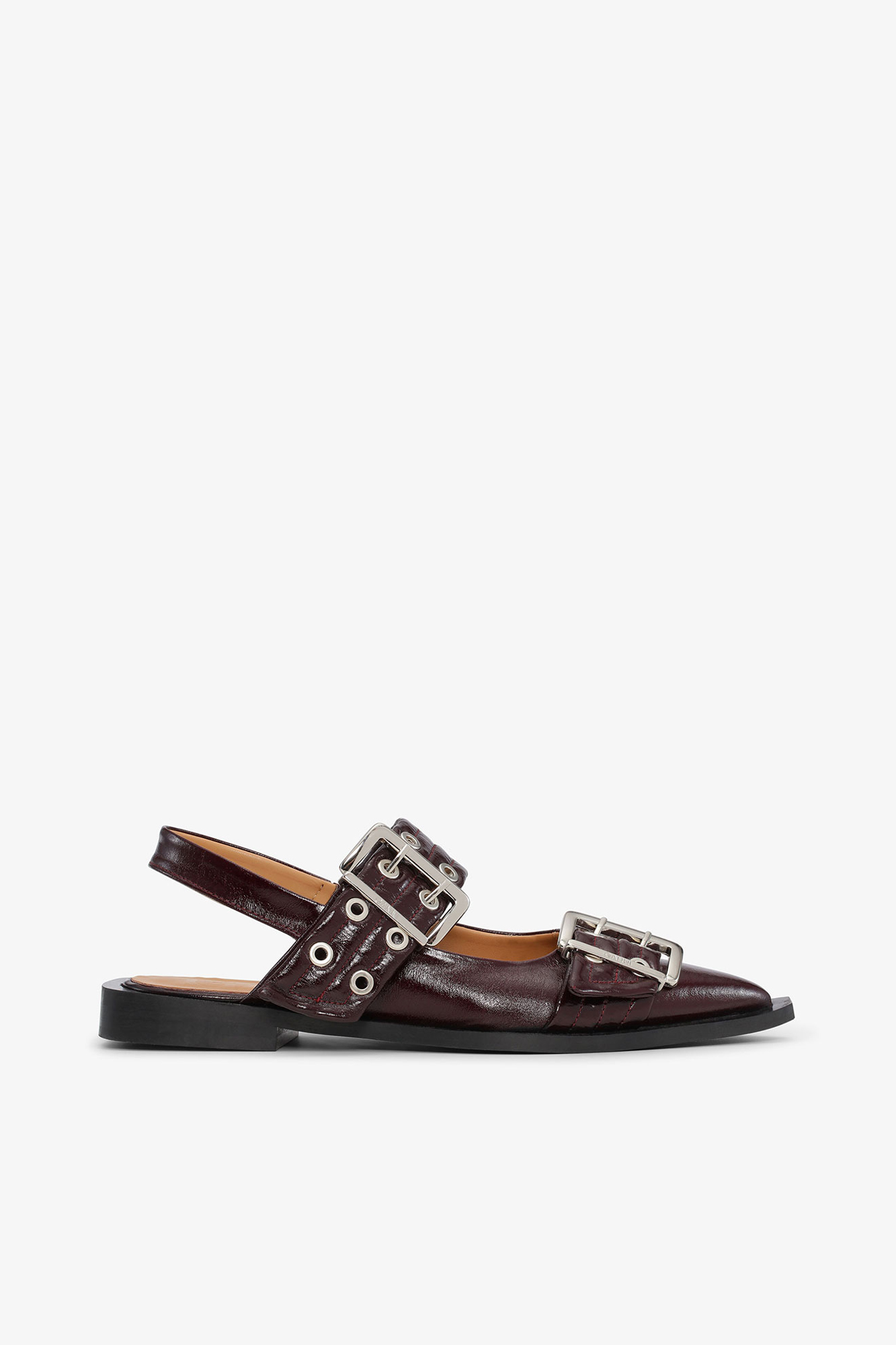 Feminine Buckle Ballerinas in Burgundy