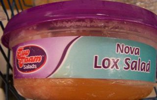 Nova Lox Salad, front label.