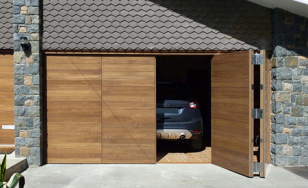 Best Garage Doors: Choosing the Right One for Your Home | Homebuilding