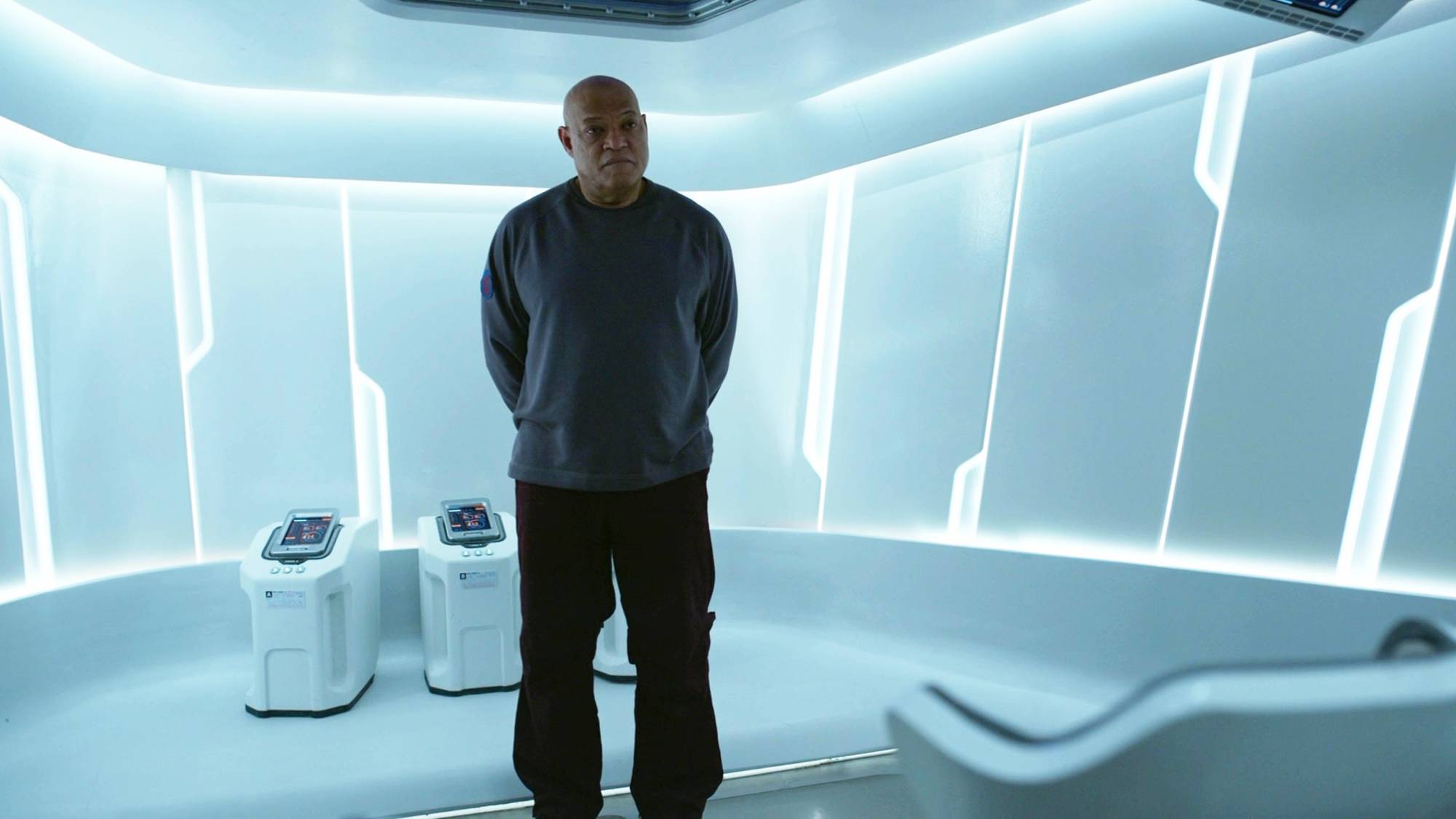 Laurence Fishburne as Captain Franks in "Slingshot"