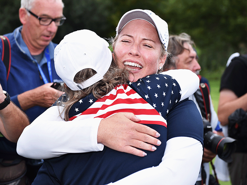 Brittany Lincicome celebrates at the 2015 Solheim Cup. Credit: Stuart Franklin (Getty)