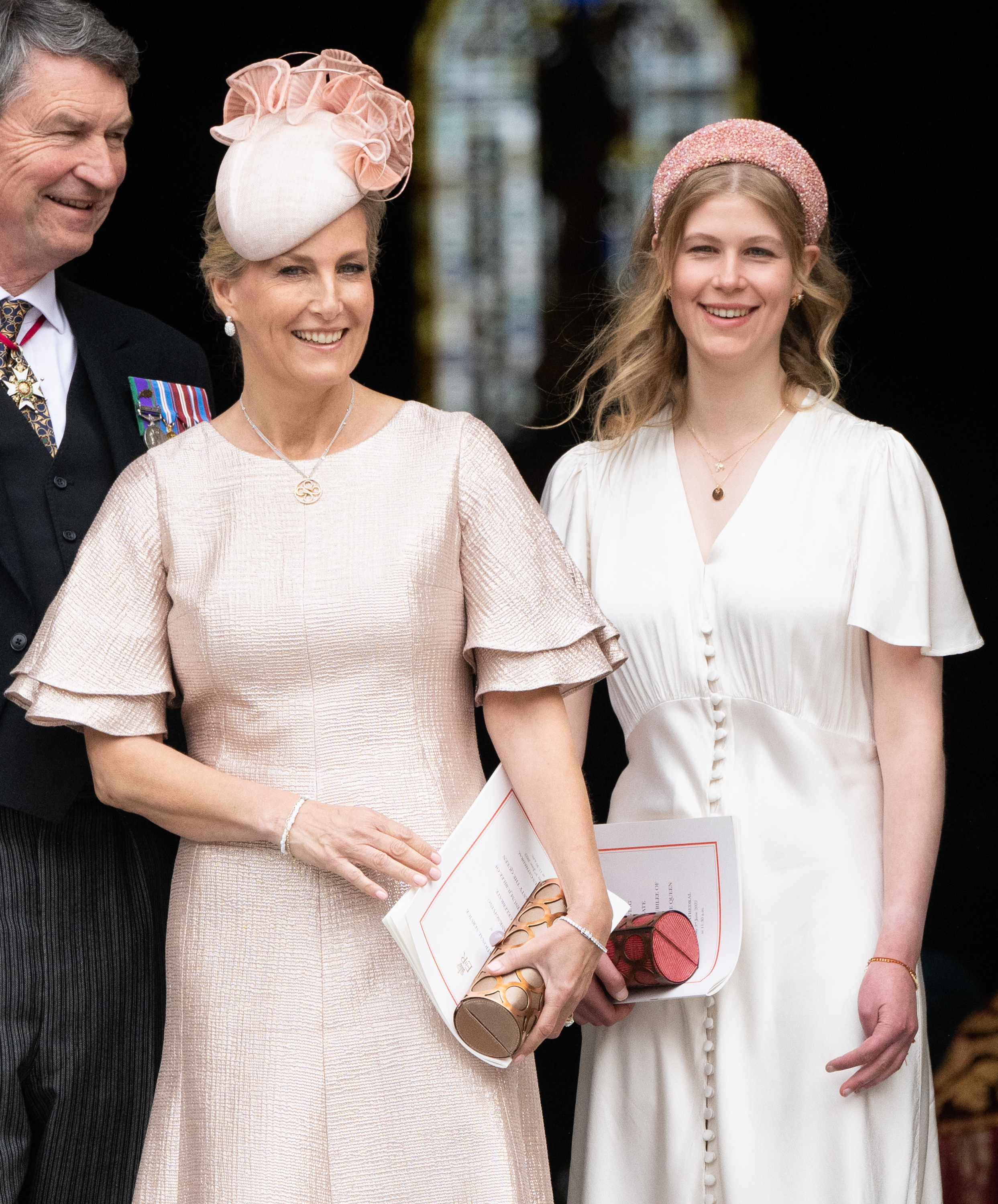Duchess Sophie and Lady Louise Windsor wearing pink dresses and headpieces at the Platinum Jubilee