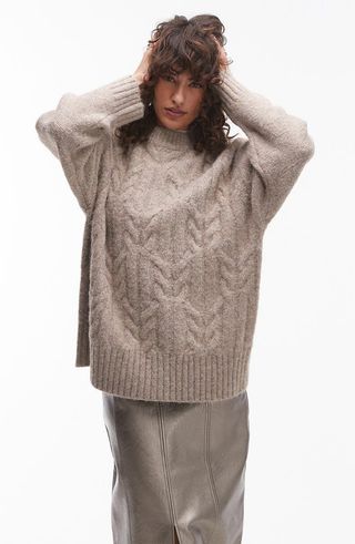 Fluffy Oversize Cable Stitch Sweater