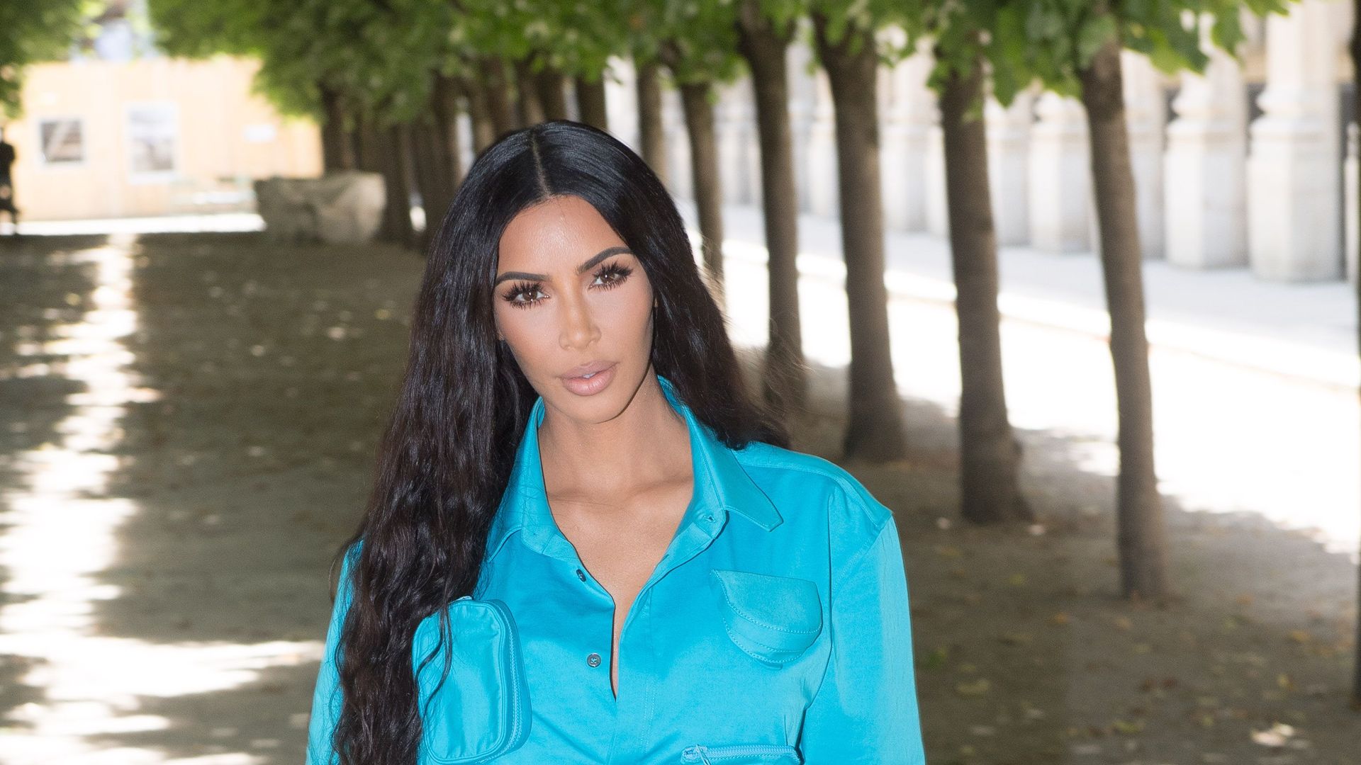 Kim Kardashian Returns to Paris For The First Time Since Her Robbery in ...