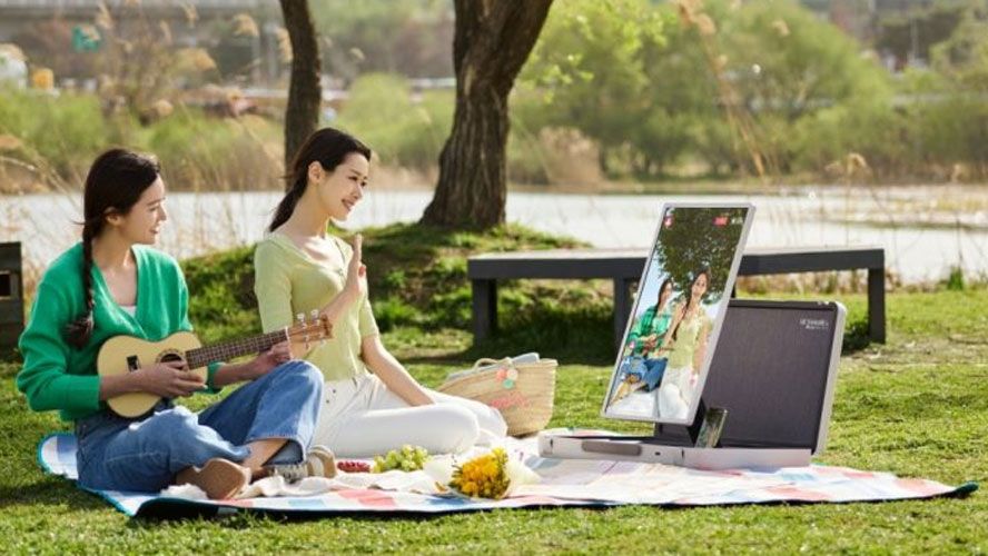 LG StanbyME Go 27LX5 Portable Monitor Targets Picnickers Tom's Hardware