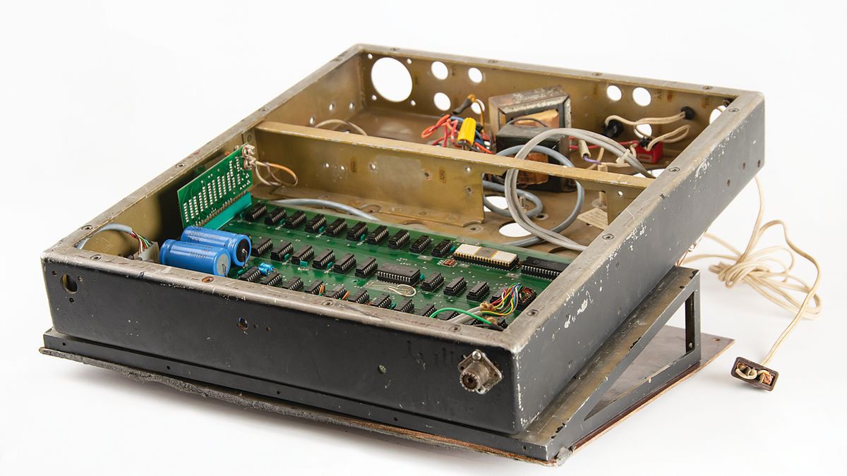 Apple-1 operational insides