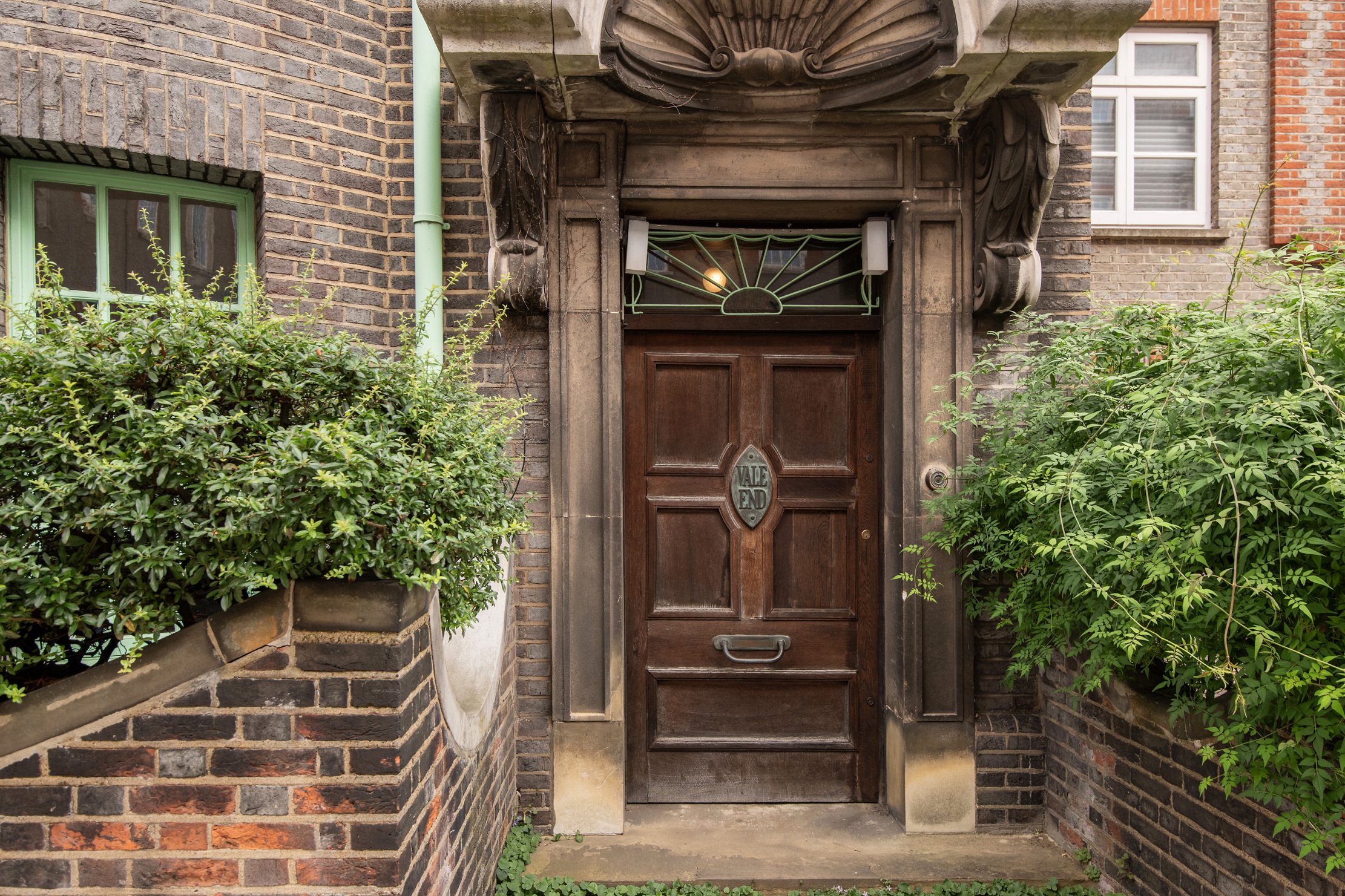 Images of Vale End in Chelsea