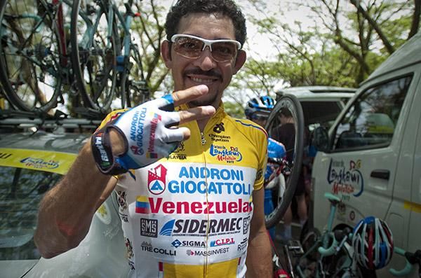 Two good: Jose Serpa (Androni Giocattoli) wins the tour again and can now look ahead to an assault on the Giro d'Italia in May.