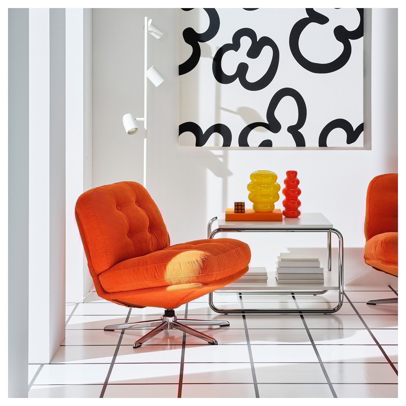 Dyvlinge Swivel Easy Chair - Kelinge Orange