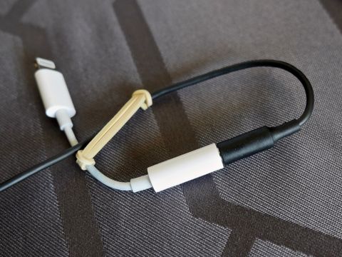 How to keep your iPhone's headphone adapter with your headphones at all ...