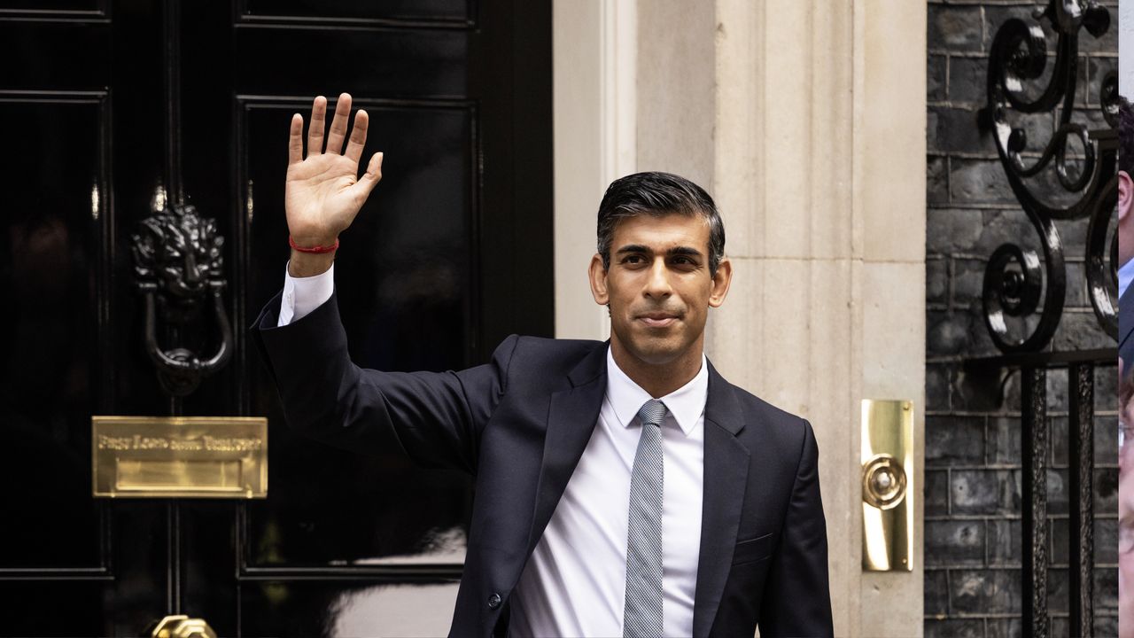 New UK Prime Minister Rishi Sunak Takes Office