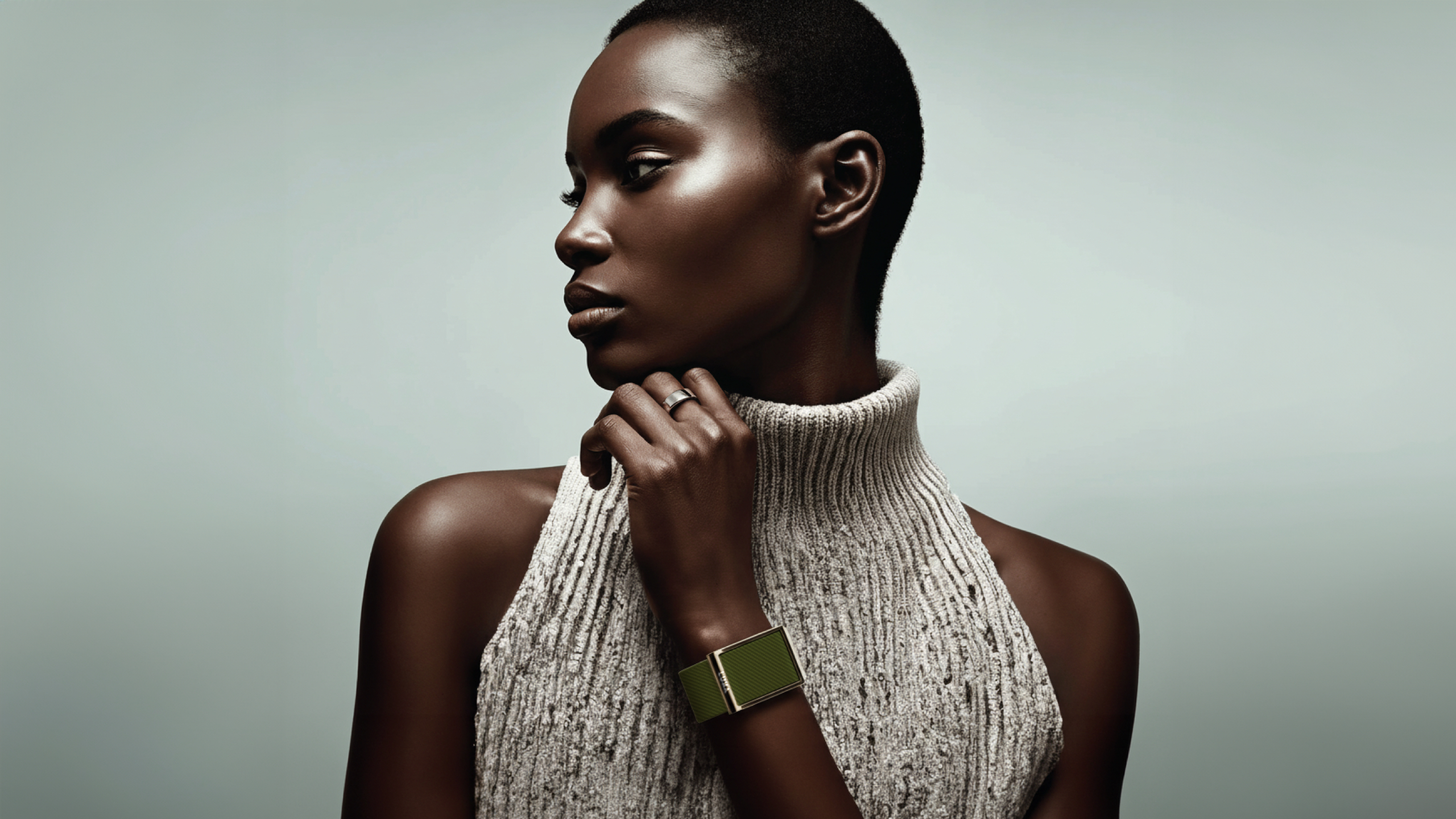 Luna Band featured image