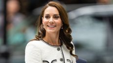 Kate Middleton’s chunky gold necklace