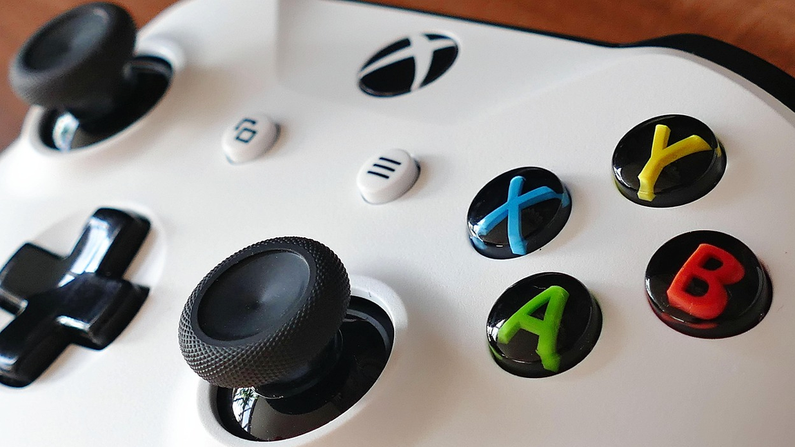 Microsoft shelves first-party Xbox handheld to work on Windows 11 portable performance