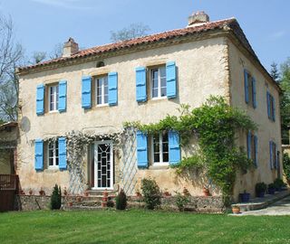 tennis house france