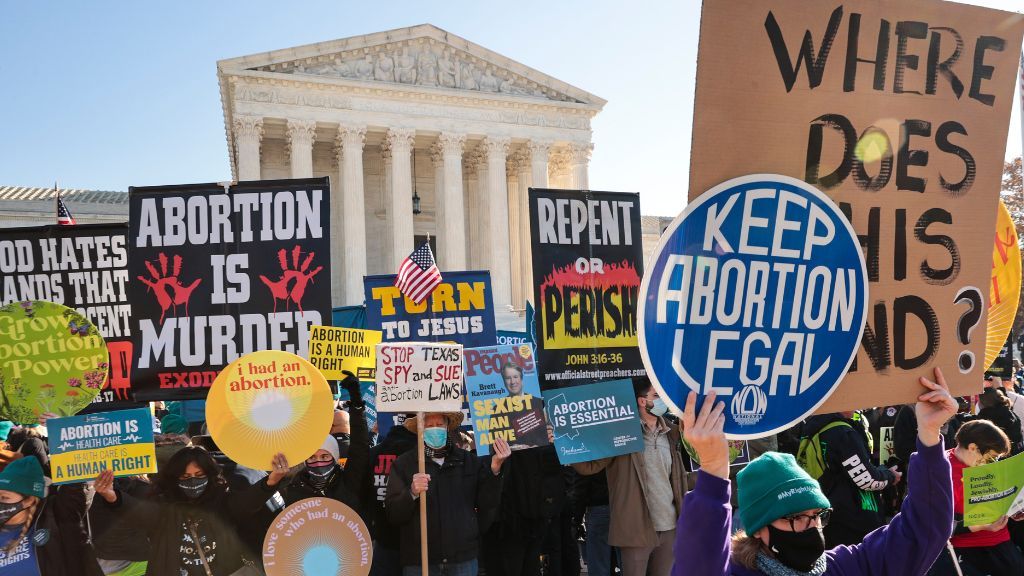 Demonstrators gather in front of the U.S. Supreme Court as the justices hear arguments in Dobbs v. Jackson Women&#039;s Health, a case about a Mississippi law that bans most abortions after 15 weeks, on December 01, 2021 in Washington, DC. 