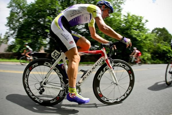 Davide Frattini (Team Type 1) blazes past while catching other riders on the way up.