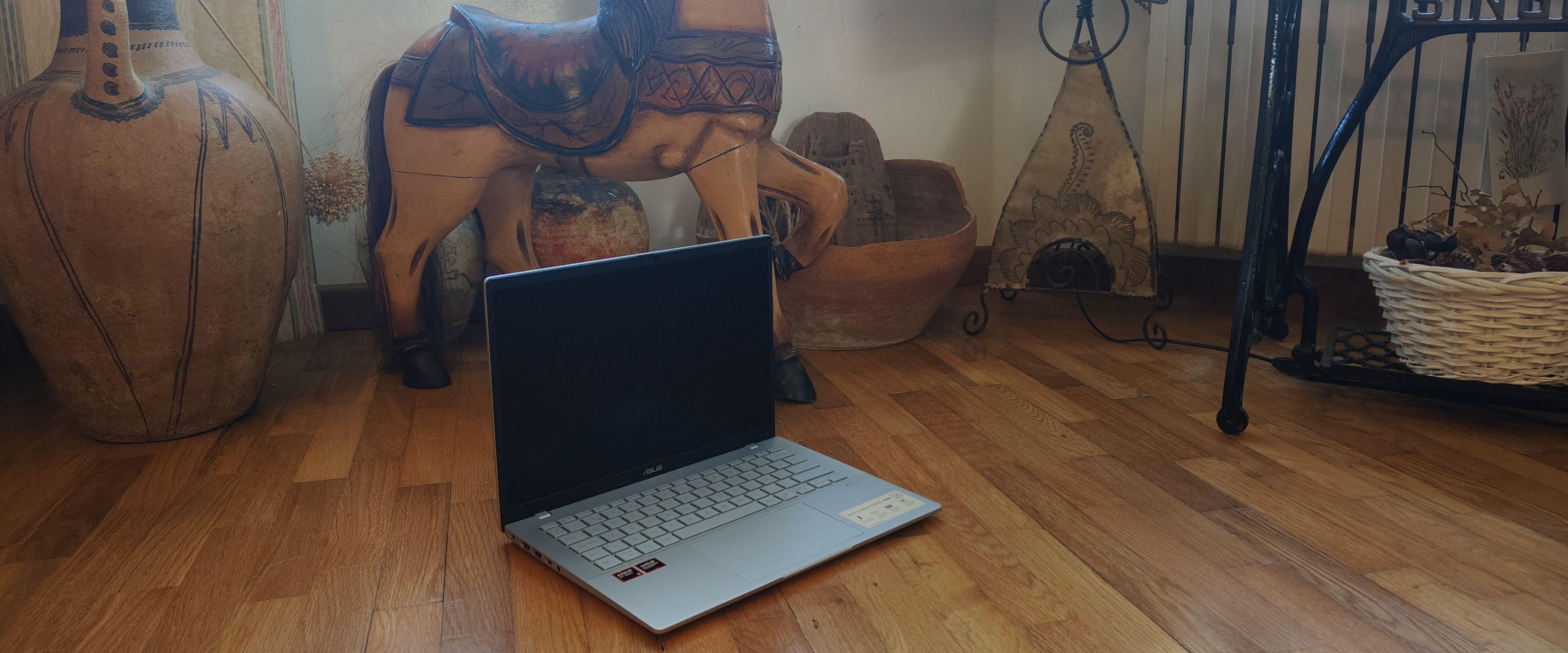 Asus Vivobook S14