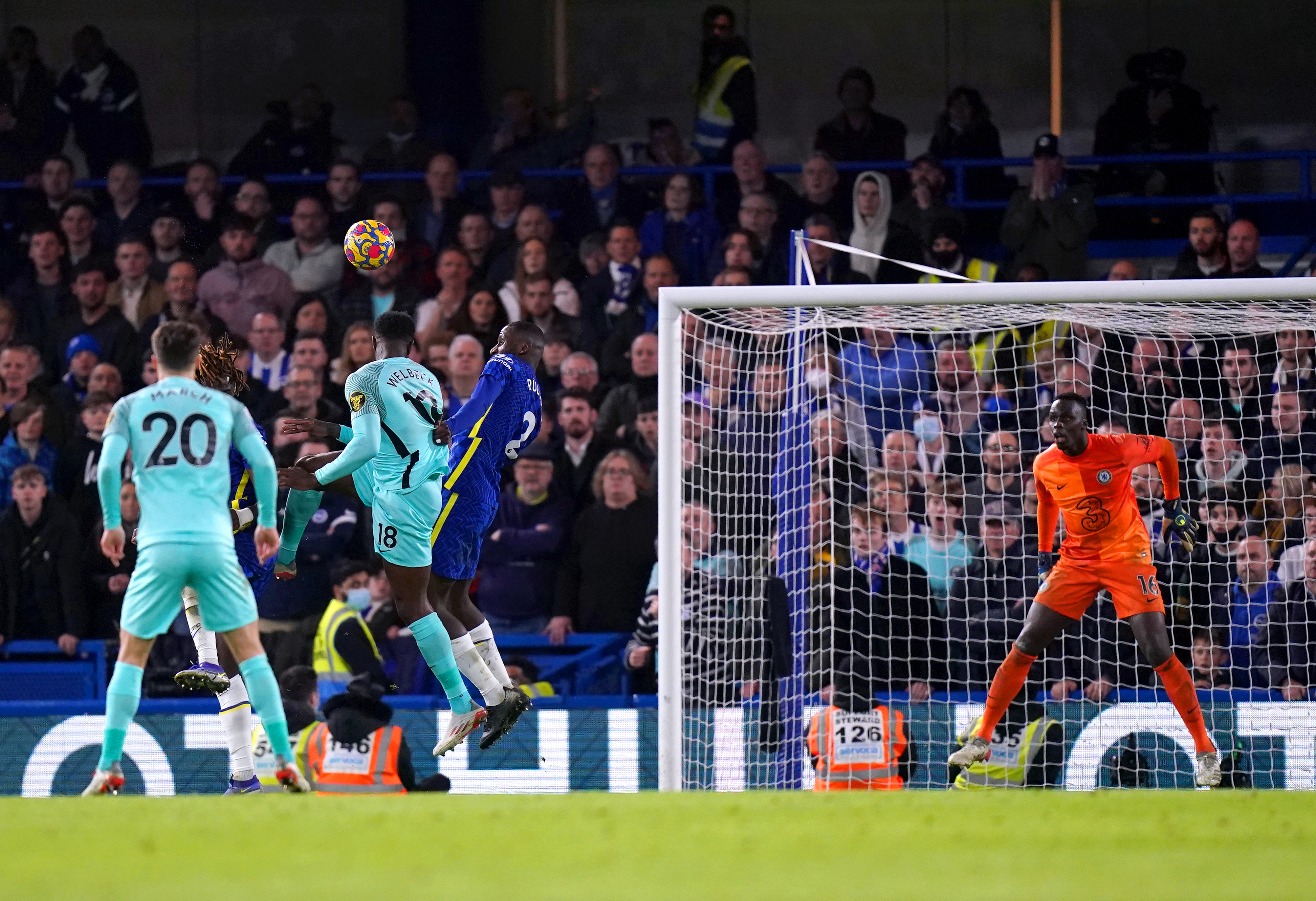 Danny Welbeck heads in Brighton's equaliser
