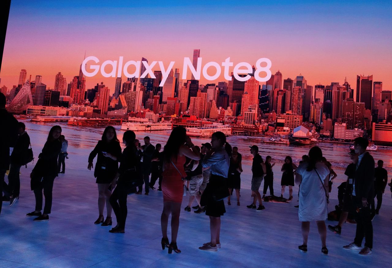 The Galaxy Note 8 is unveiled