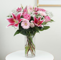 Mother's Day flowers at Moonpig: from £22 + FREE card | Moonpig