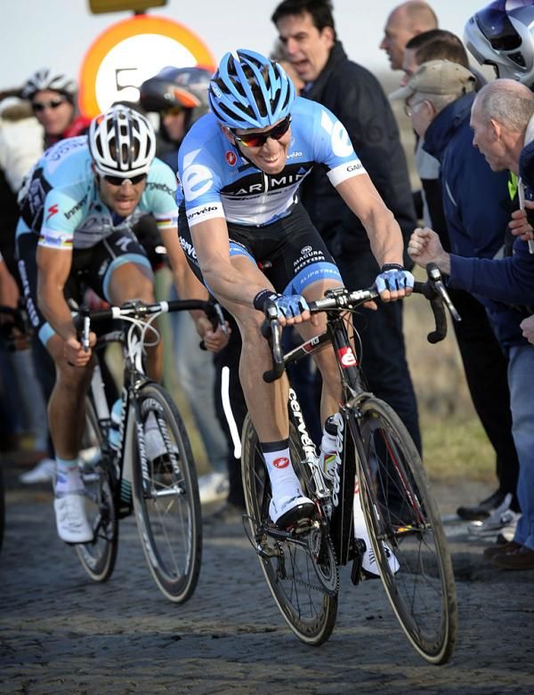 Sep Vanmarcke (Garmin-Barracuda) puts Boonen on the defensive