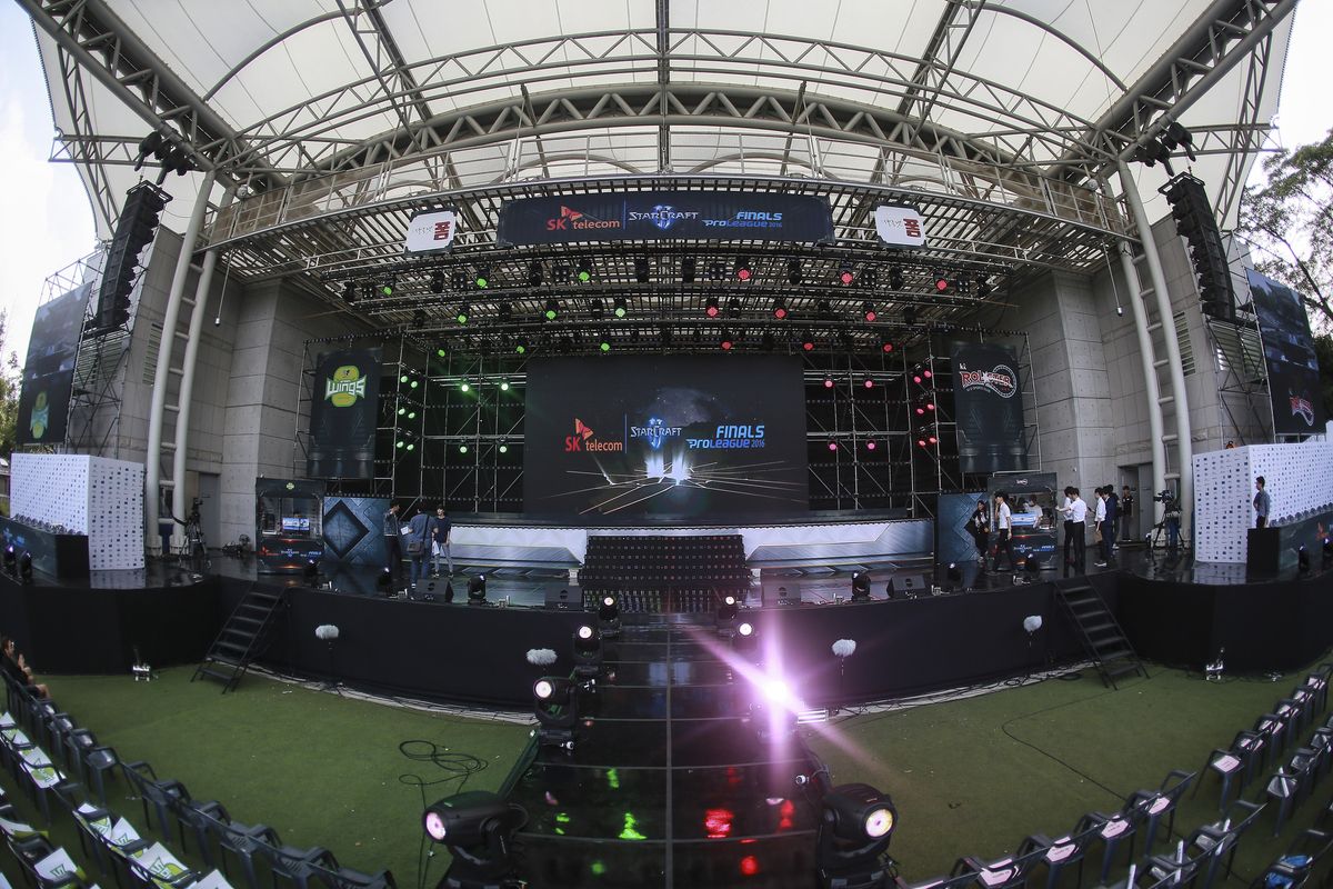 League of Legends' competes with 'StarCraft' in Korea's eSports