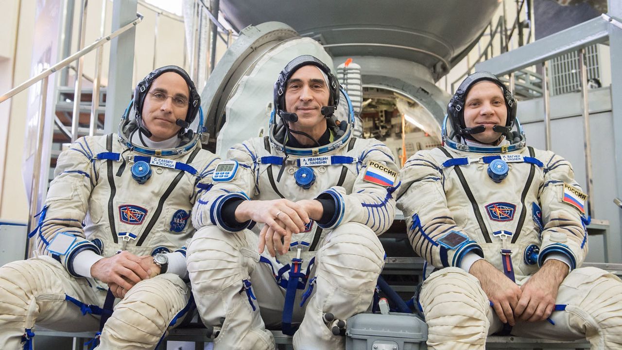expedition 63 launch