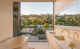 The Residences At The West Hollywood bathroom