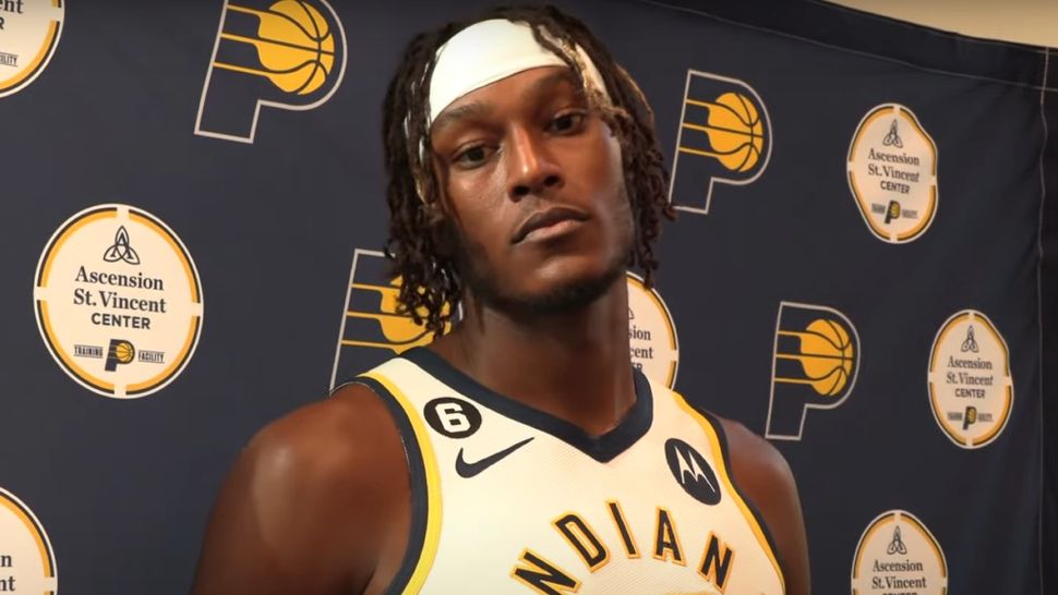 watch-nba-star-myles-turner-perfectly-channel-the-mandalorian-and-go