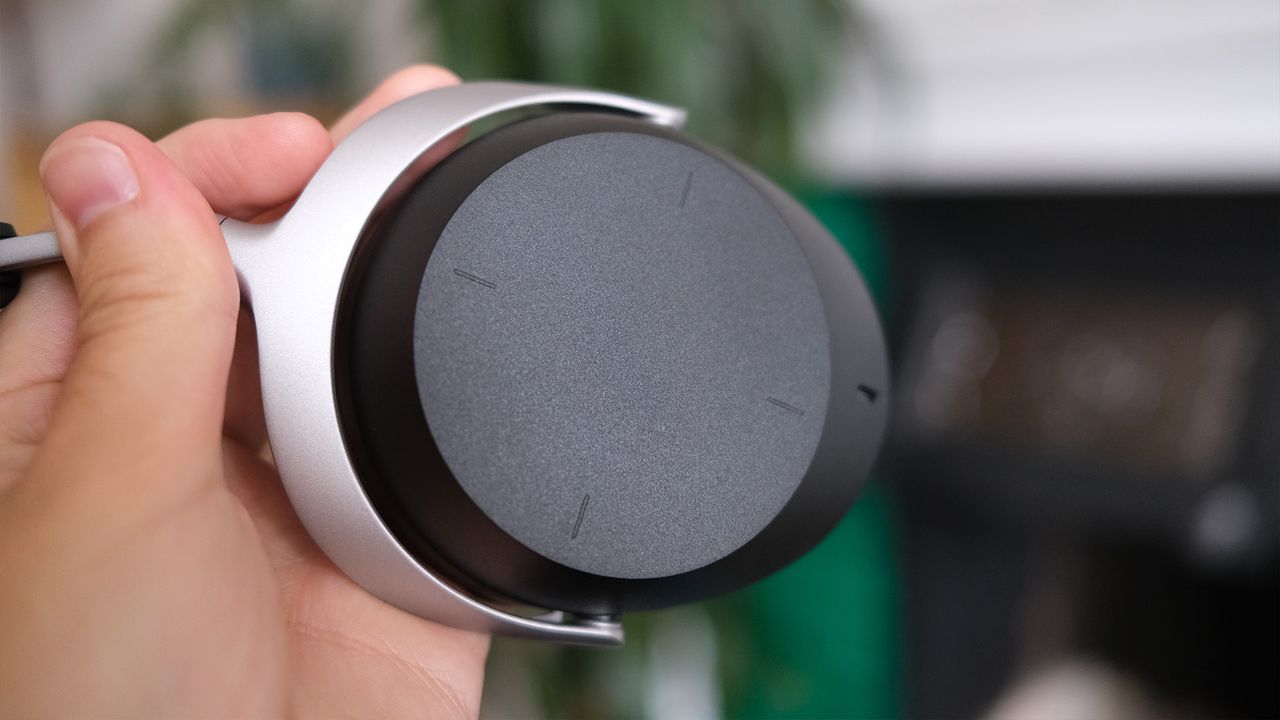 Beyerdynamic Aventho 300 review