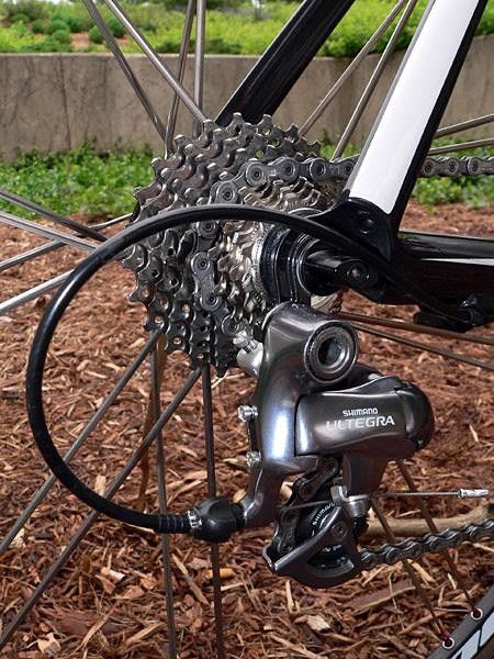 Sadly, the rear dropout still isn't replaceable&hellip; for now. While the one-piece design offers a stiffer base for better shifting, Trek officials hinted at a replaceable design in the near future.