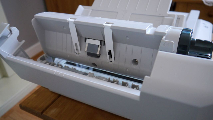 Scanner De Documents Fujitsu SP-1425 - Format A4, 600 Dpi - Chargeur Automatique + Vitre Plate