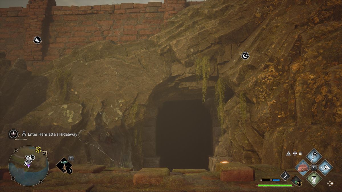 hogwarts legacy hidden doorway in the cliff