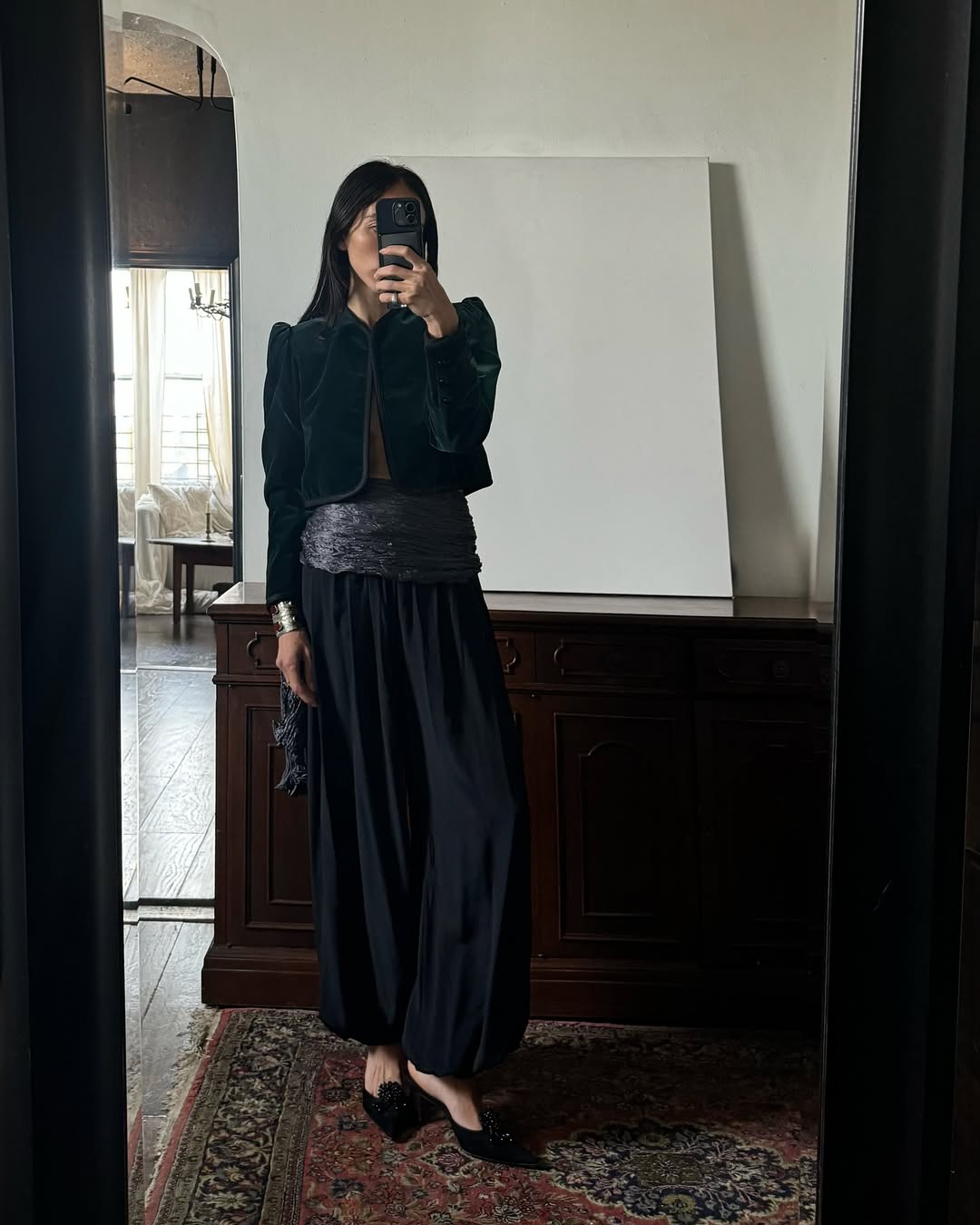 Alexis in a cropped blazer and balloon trousers