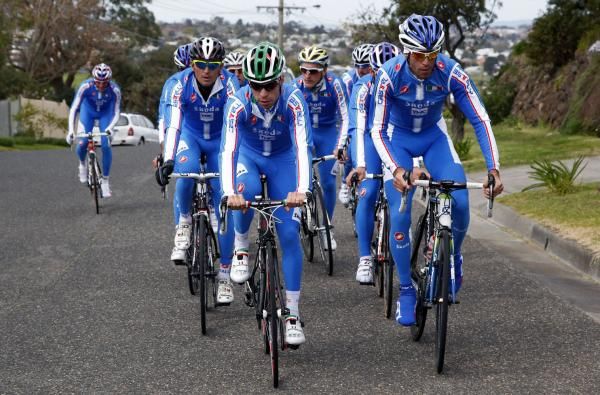Visconti and Nibali lead the ride