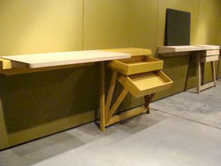 Pivot’ desk by Shay Alkalay of Raw Edges for Arco