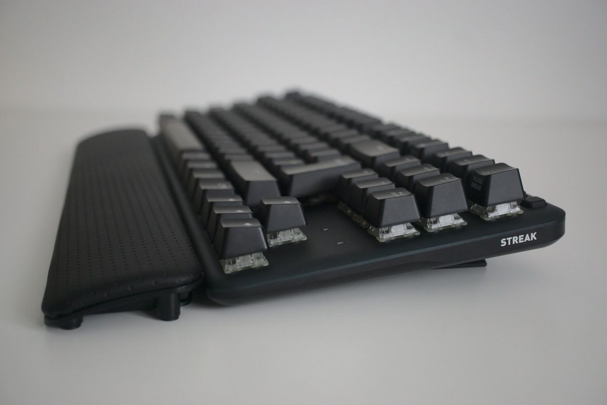 Fnatic Ministreak Keyboard Palm Rest Side