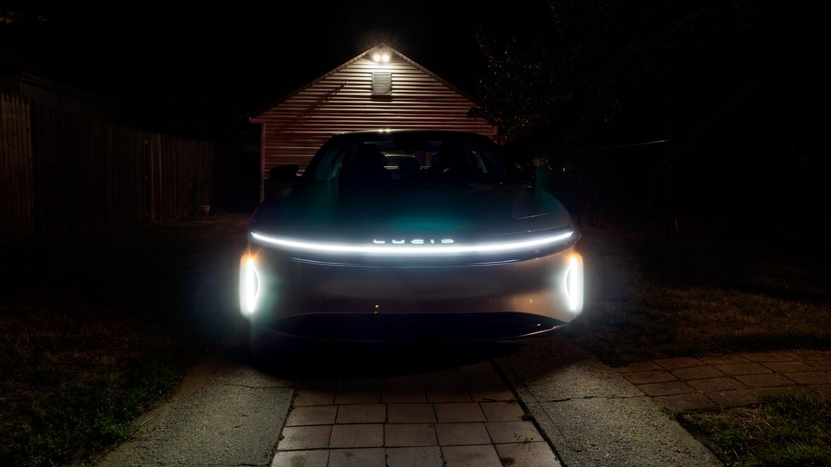 2026 Lucid Air Touring review.