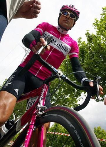 Jan Ullrich (T-Mobile) is still a larger-than-life character to his many fans.