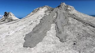 Active mud volcanoes on Earth.