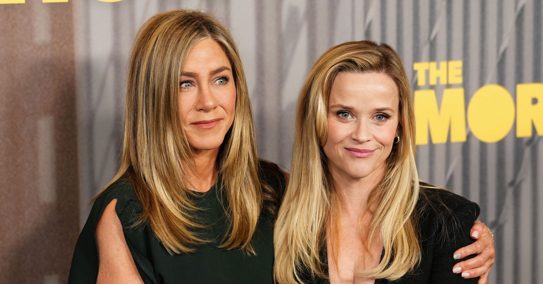Jennifer Aniston Just Wore the Dress Trend All Over Zara Now Jennifer Aniston Just Wore the Dress Trend All Over Zara Now